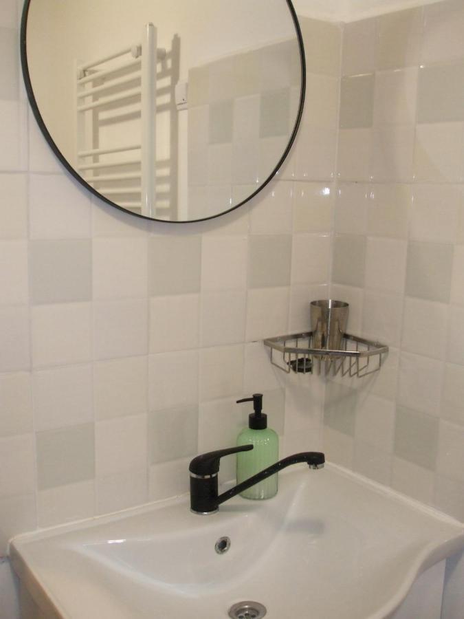 Villa Tiny House Floare De Colt Moeciu De Sus Esterno foto